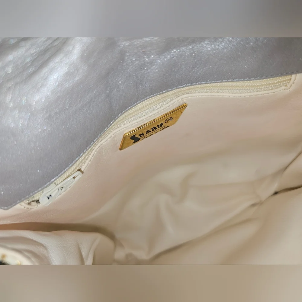 SHARIF VINTAGE CROSSBODY BAG.